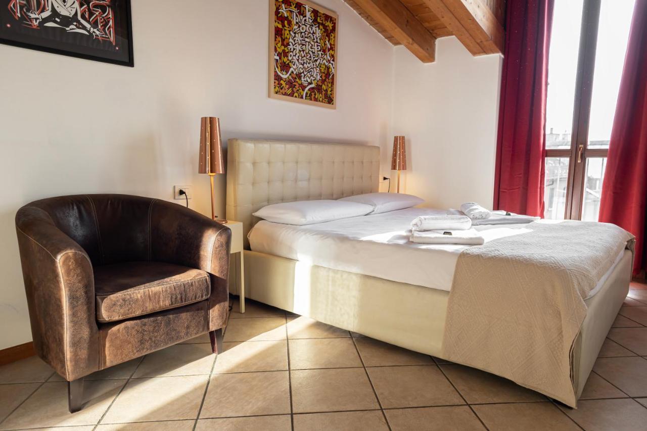 Bilocale Con Splendida Vista In Zona Bovisa Apartment Mailand